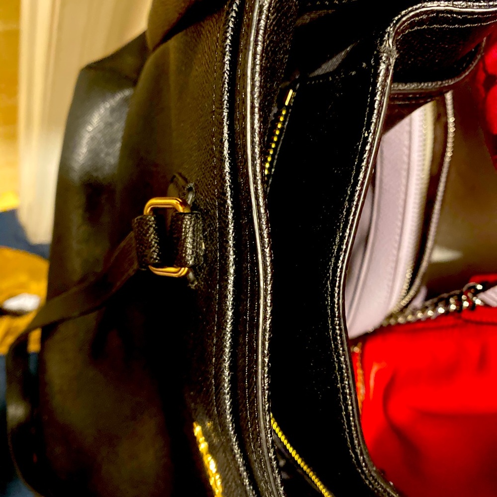 Black used leather coach bag